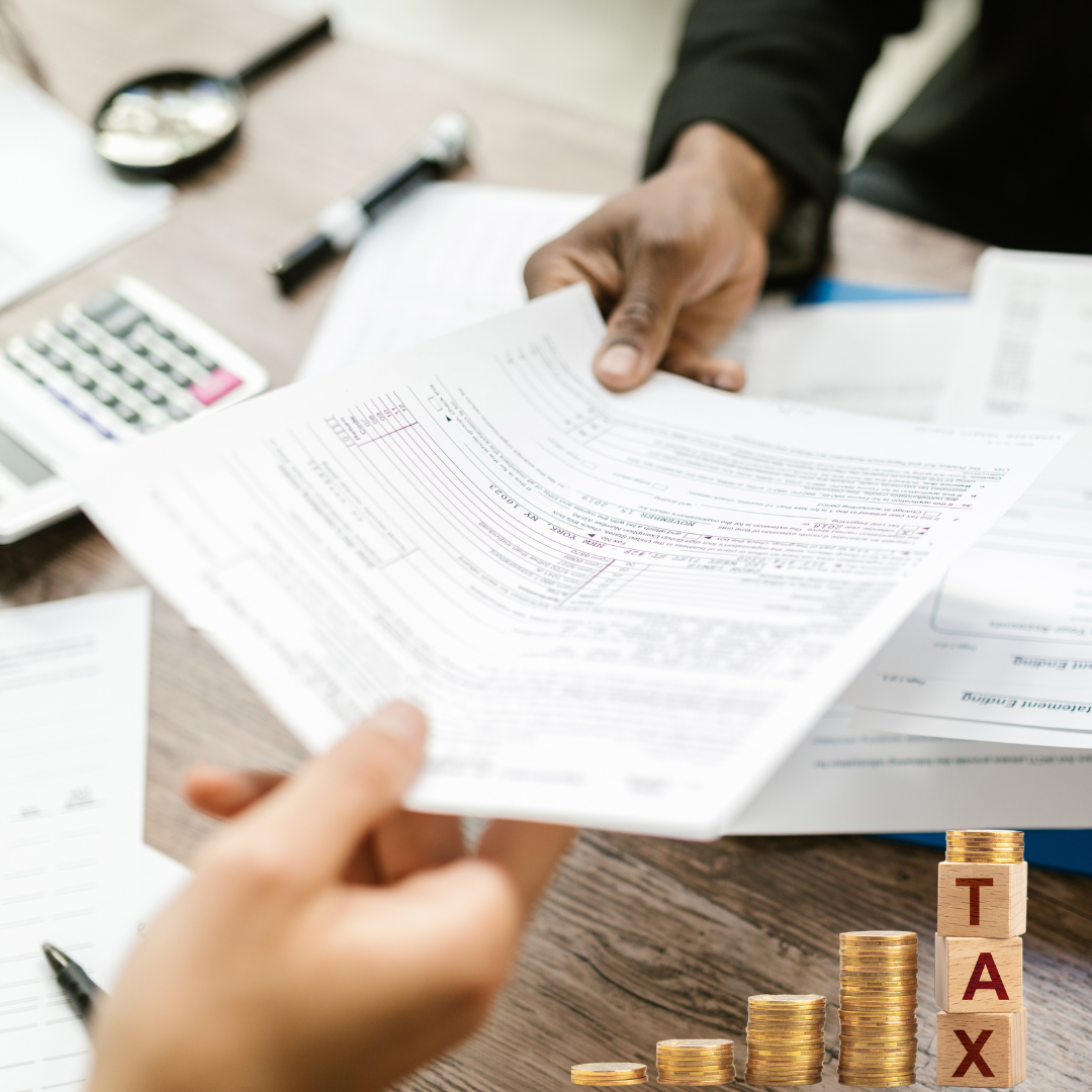 Should You Hire a CPA for Your Taxes? The Pros, the Cons, and Who ...